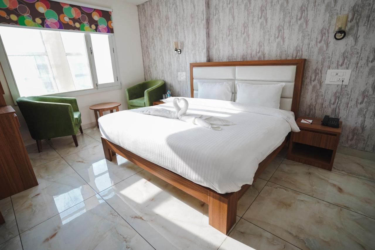 Hotel Northwind, Kharar, Mohali Exterior foto